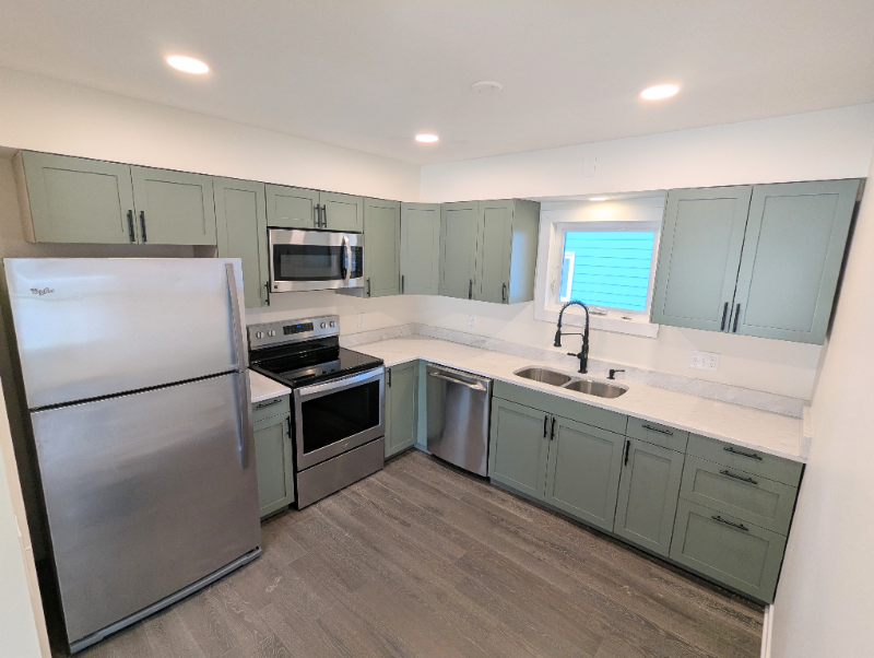 4248 Regent Ave N #4248