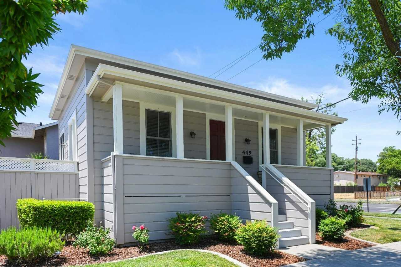 449 J St - Photo 3 of 21