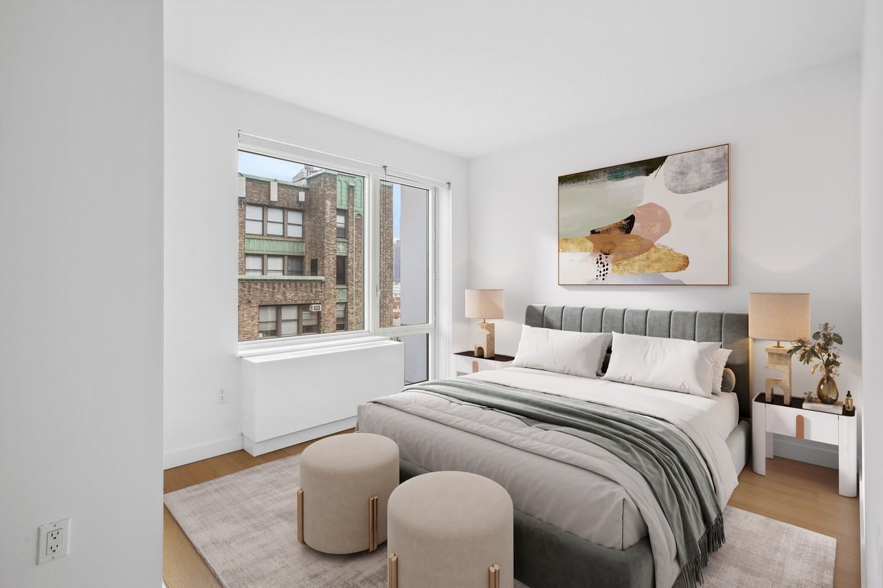 Gotham West - Photo 6 of 50