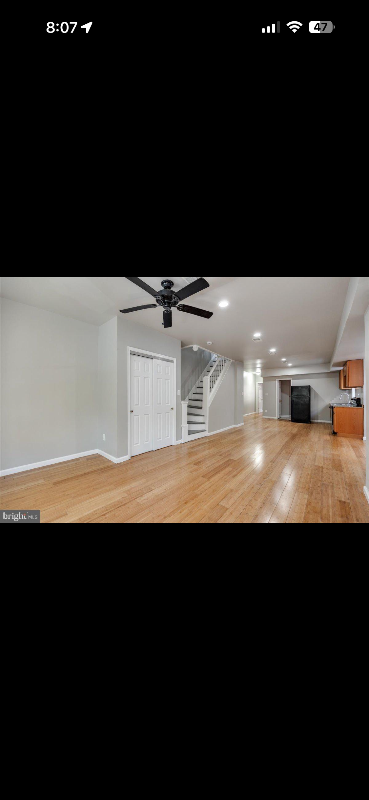 109 W Logan St #2 - Photo 4 of 15