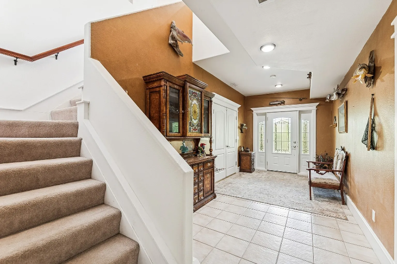 356 South Many Lakes Drive - Photo 5 of 17