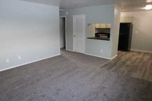 2800 Crystal St #K6 - Photo 1 of 1