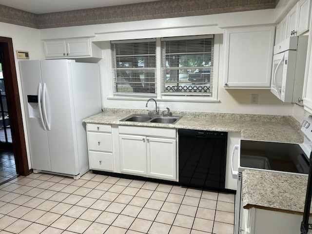 2076 Grandview Ave S - Photo 3 of 14