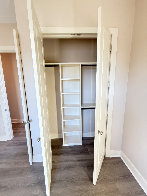 1908 Marigny St - Photo 5 of 11