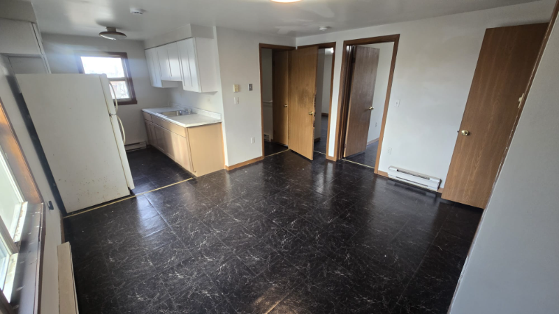 94 Sixteenth Ave #3A - Photo 3 of 9