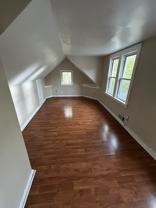 917 W Cross St #4 - Photo 1 of 1