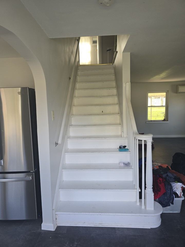 2105 Donald Ave #NA - Photo 2 of 12