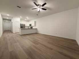 523 Holly Lakes Dr - Photo 1 of 1