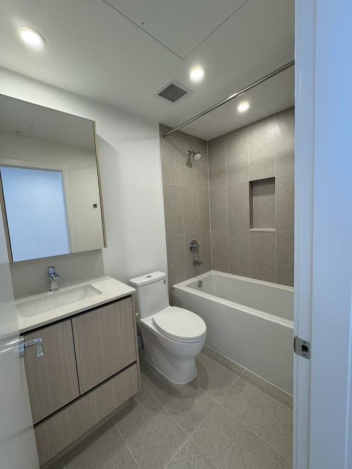 13573 98A Avenue #2110 - Photo 6 of 7