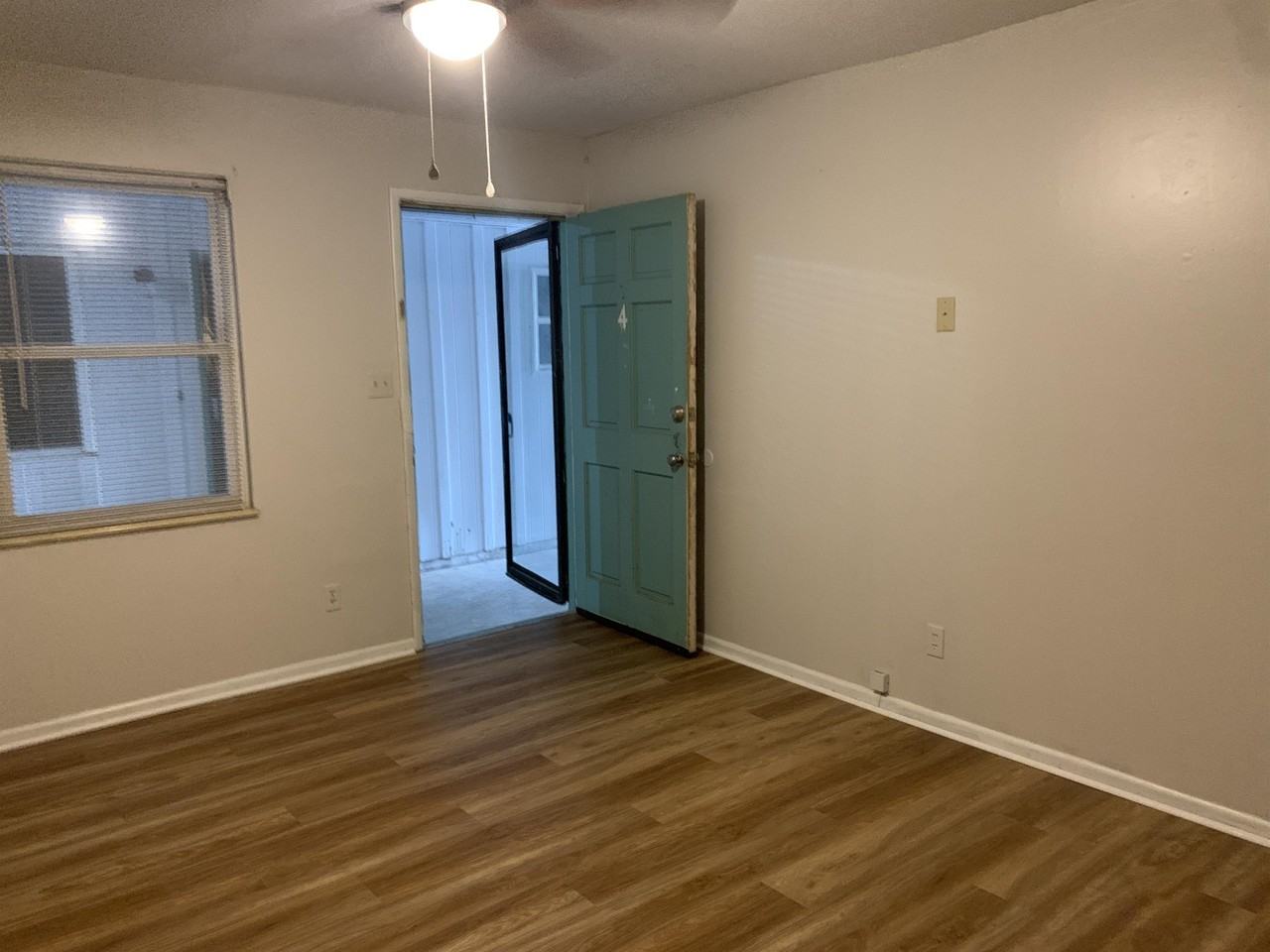 Wynwood Dr - Photo 2 of 42