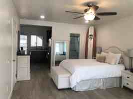 featured image of 941 Thomas Avenue