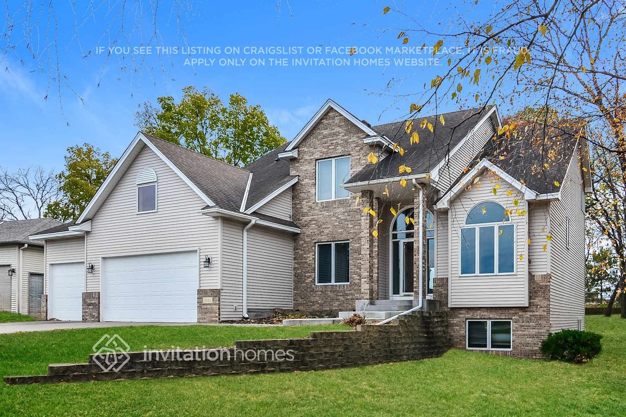 2046 149th Ave Nw - Photo 5 of 19