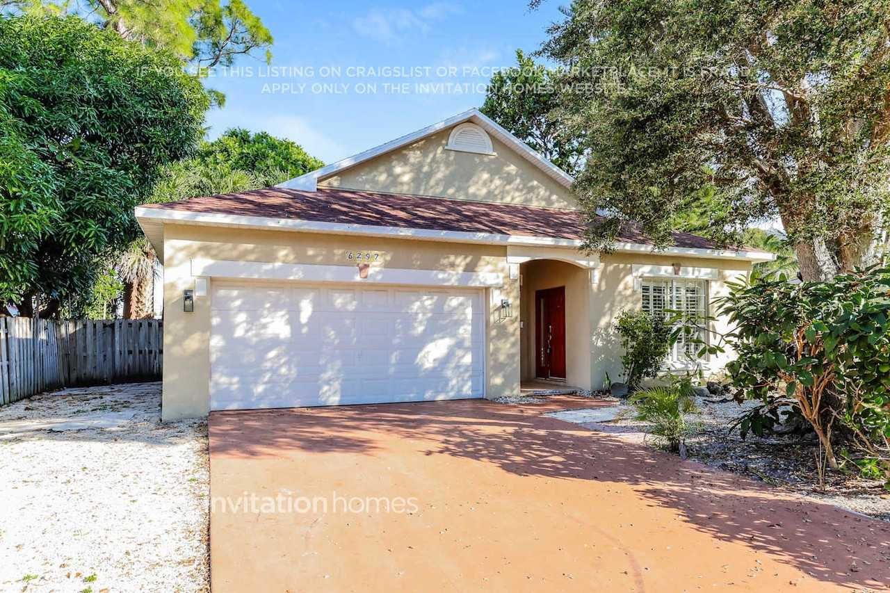 6297 Lauderdale Street - Photo 3 of 17