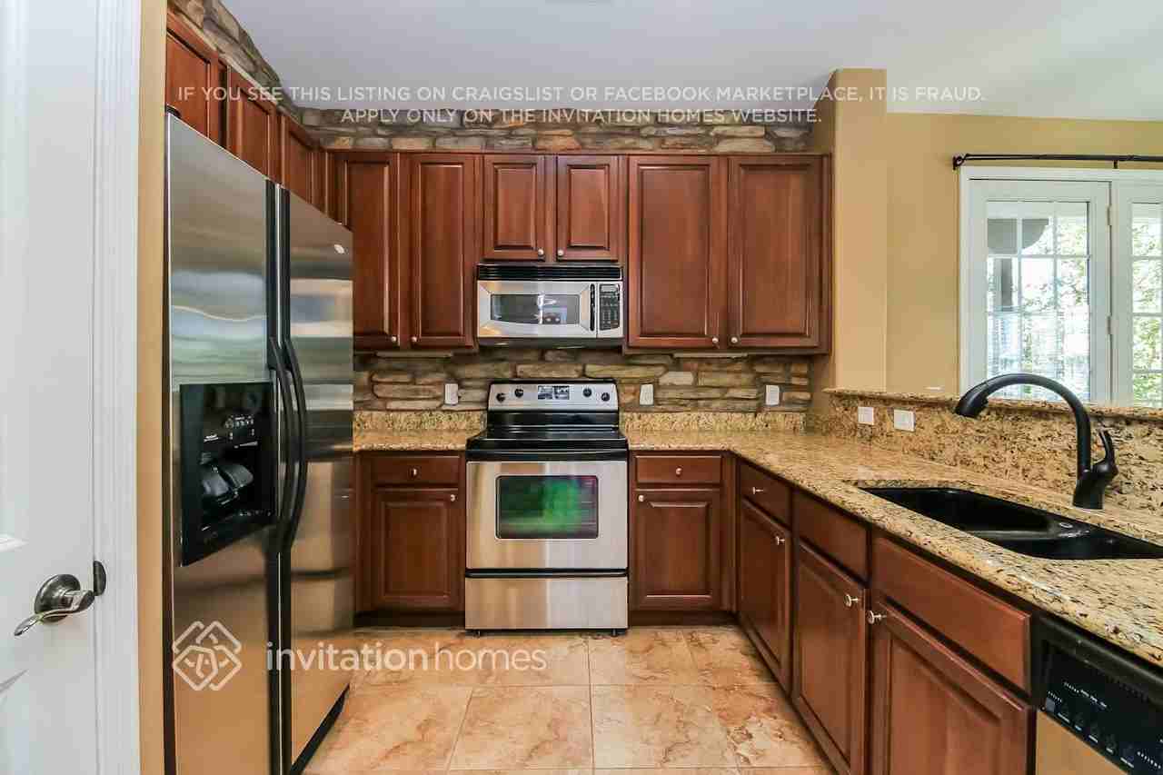 4165 E Jasper Dr - Photo 7 of 16