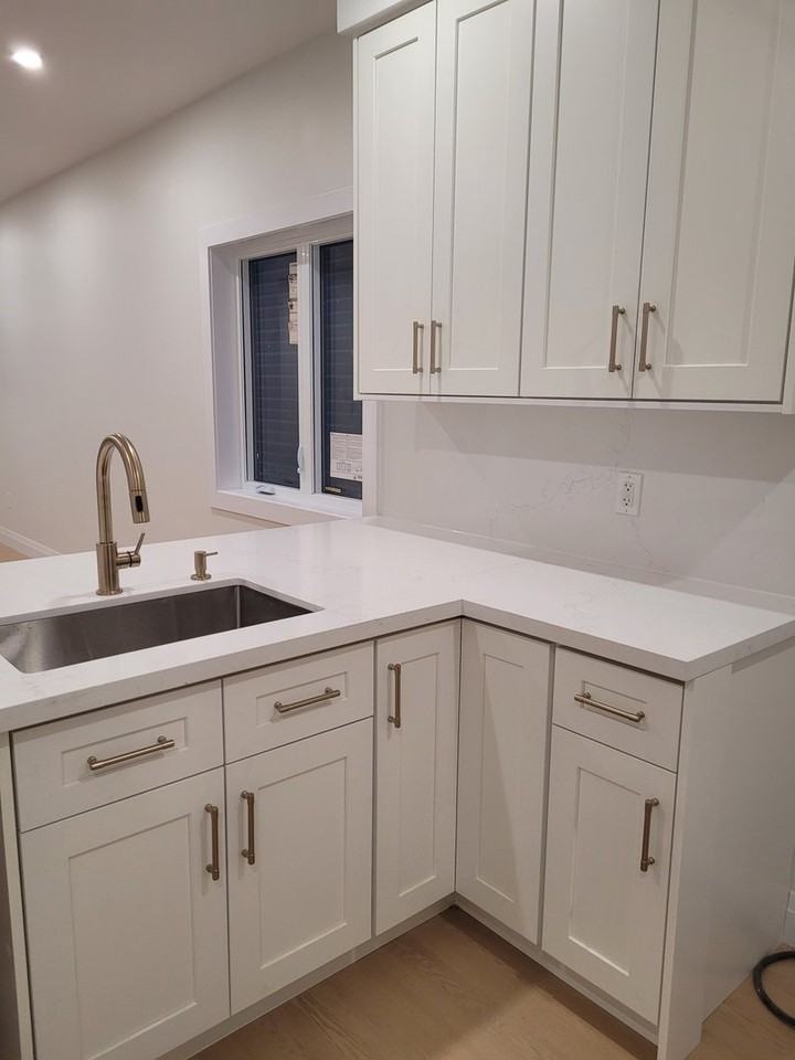 269 Dumfries Avenue - Photo 2 of 15