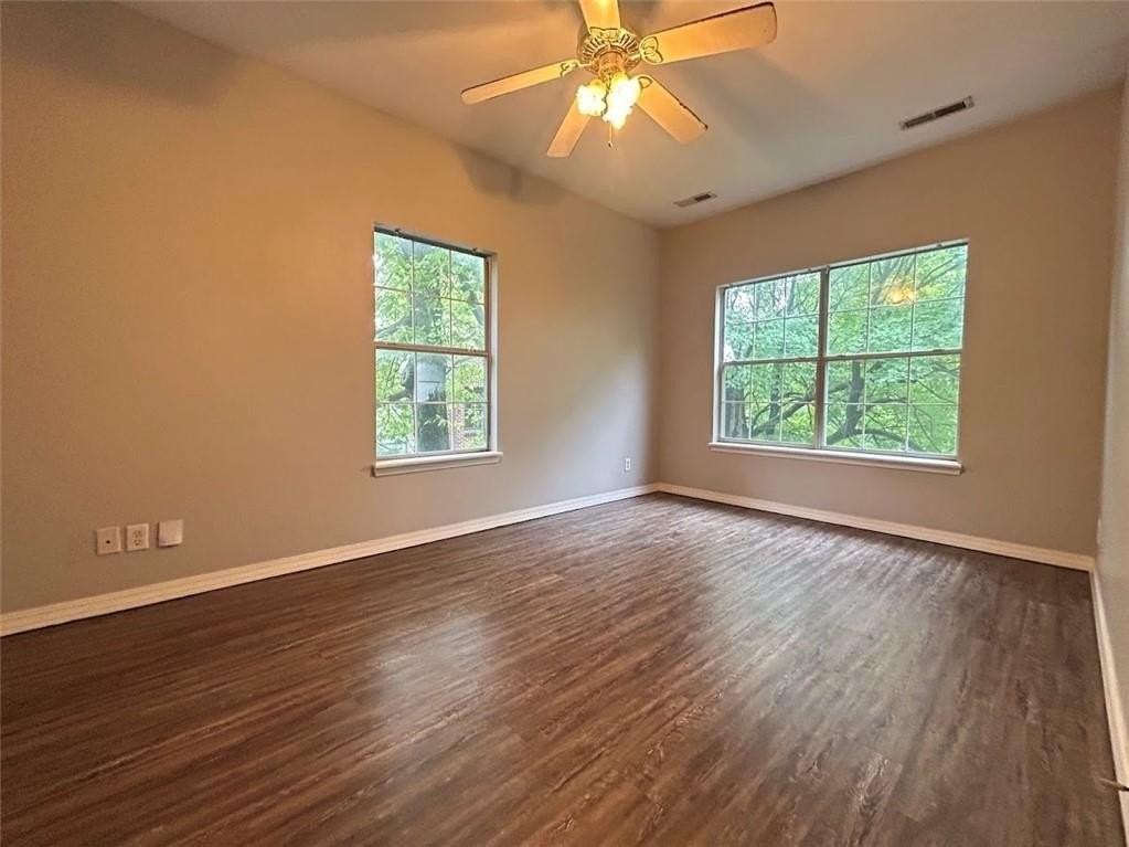 110 N School Ave #3 - Photo 4 of 9