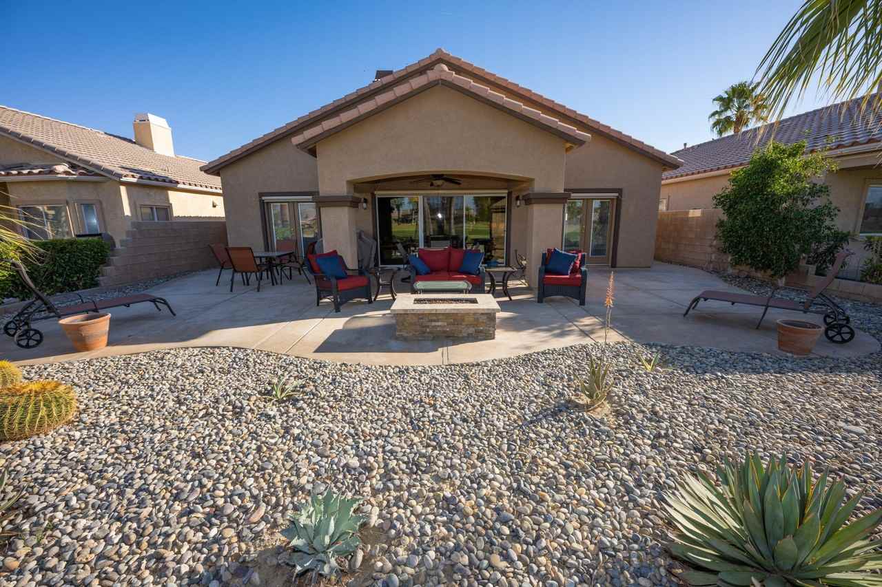 79754 Carmel Valley Ave - Photo 3 of 36