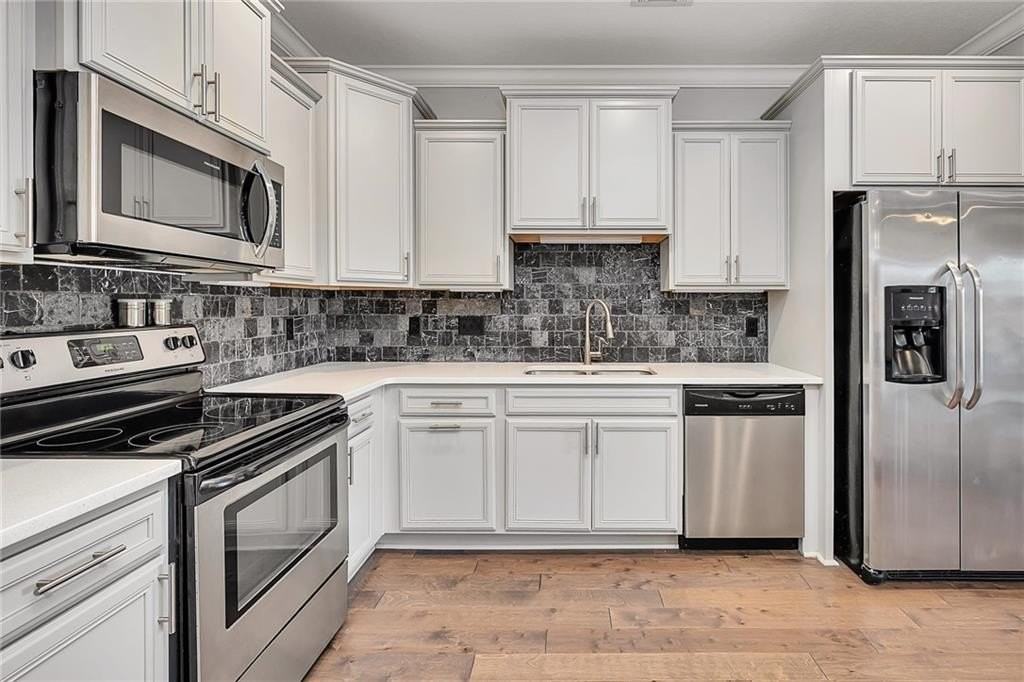 505 Mariners Cir - Photo 6 of 37