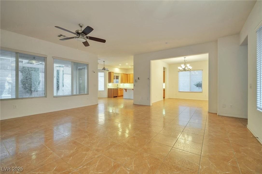 2585 Portsmouth Creek Ave - Photo 5 of 35