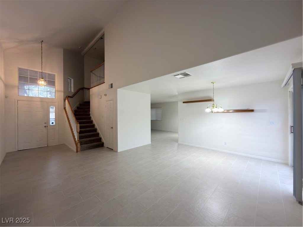 8232 Fame Ave - Photo 6 of 47