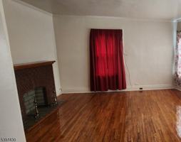 featured image of 445 Minton Pl