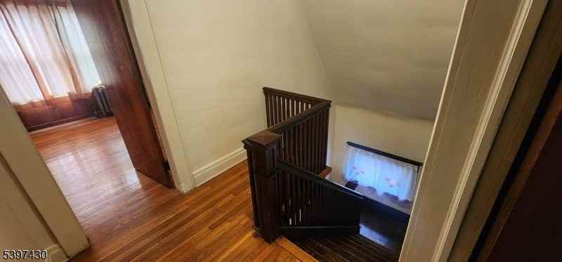 445 Minton Pl - Photo 5 of 6