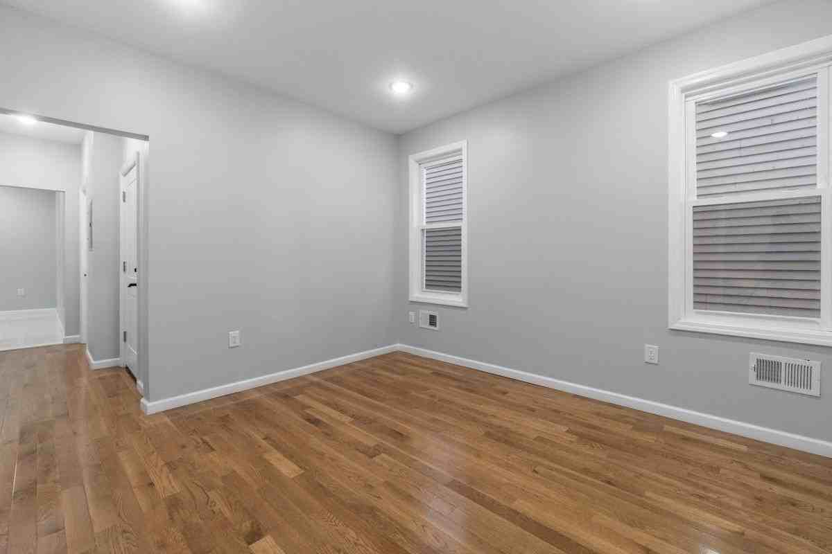 170 W 10th St #1 - Photo 6 of 19