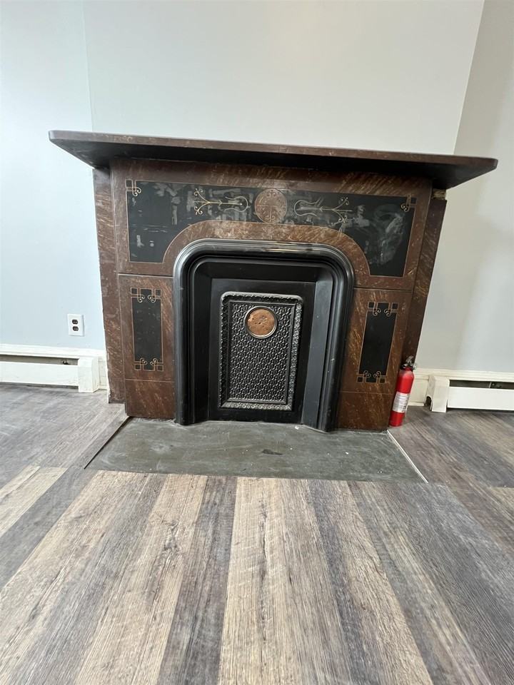 19 Glenwood Ave - Photo 5 of 17