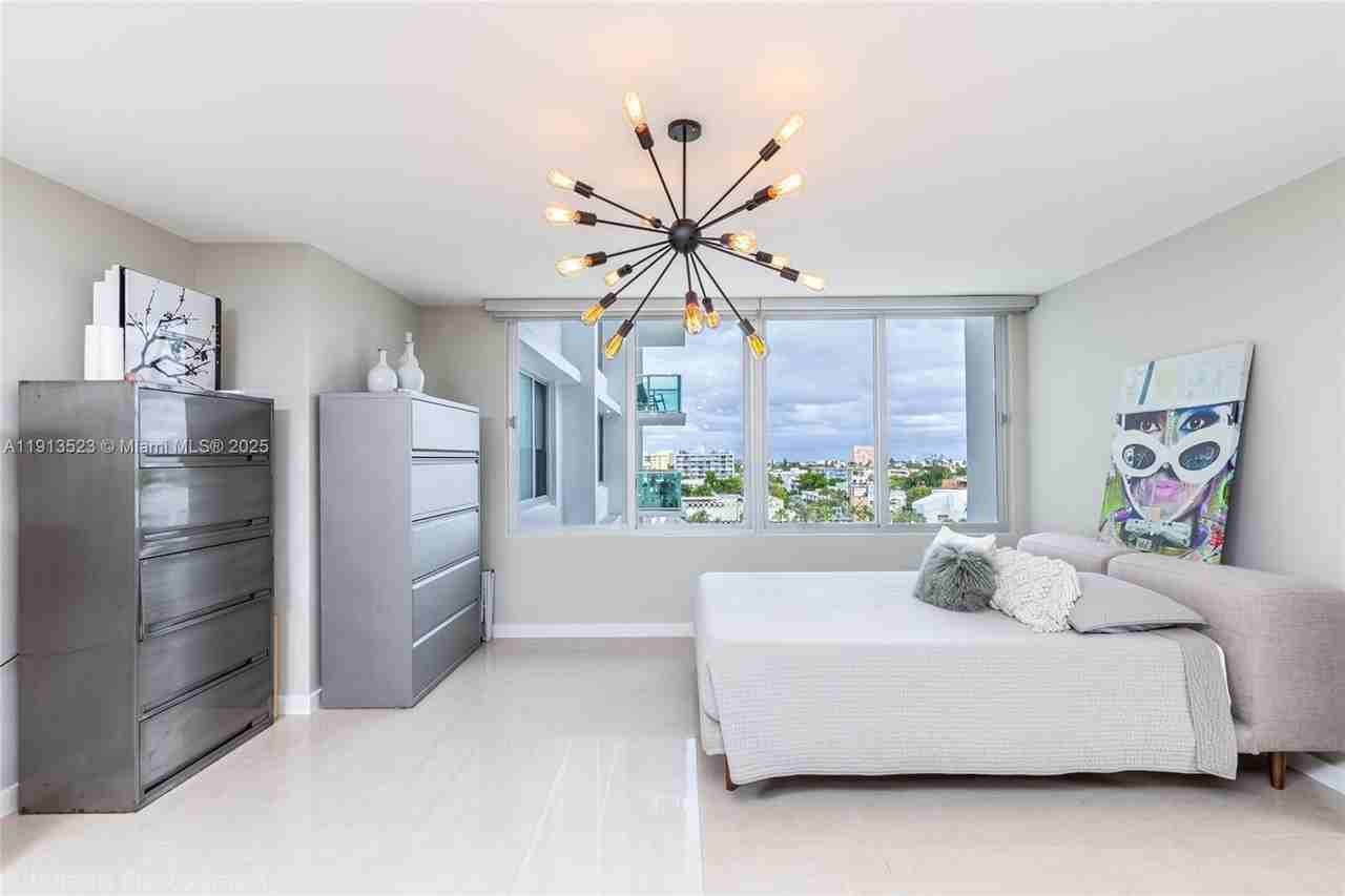 1000 West Avenue #732 - Photo 3 of 38