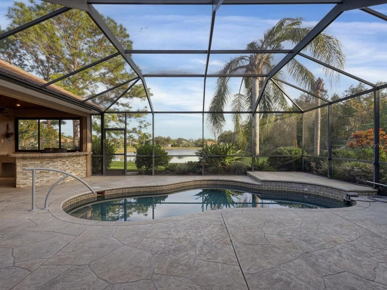 16806 5th Ter Ne - Photo 2 of 39