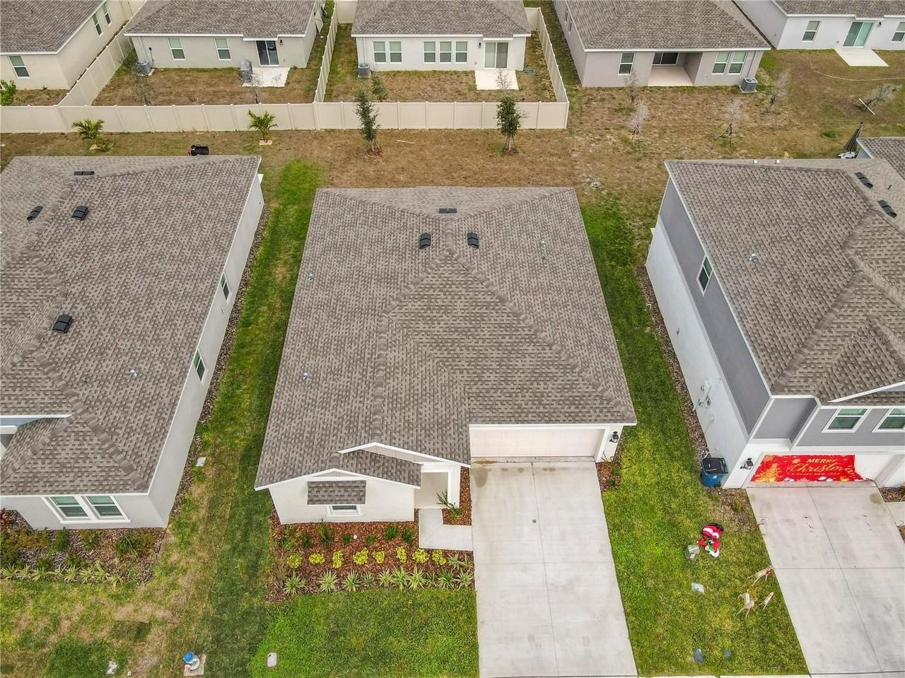 421 Sandbar Ln - Photo 3 of 24