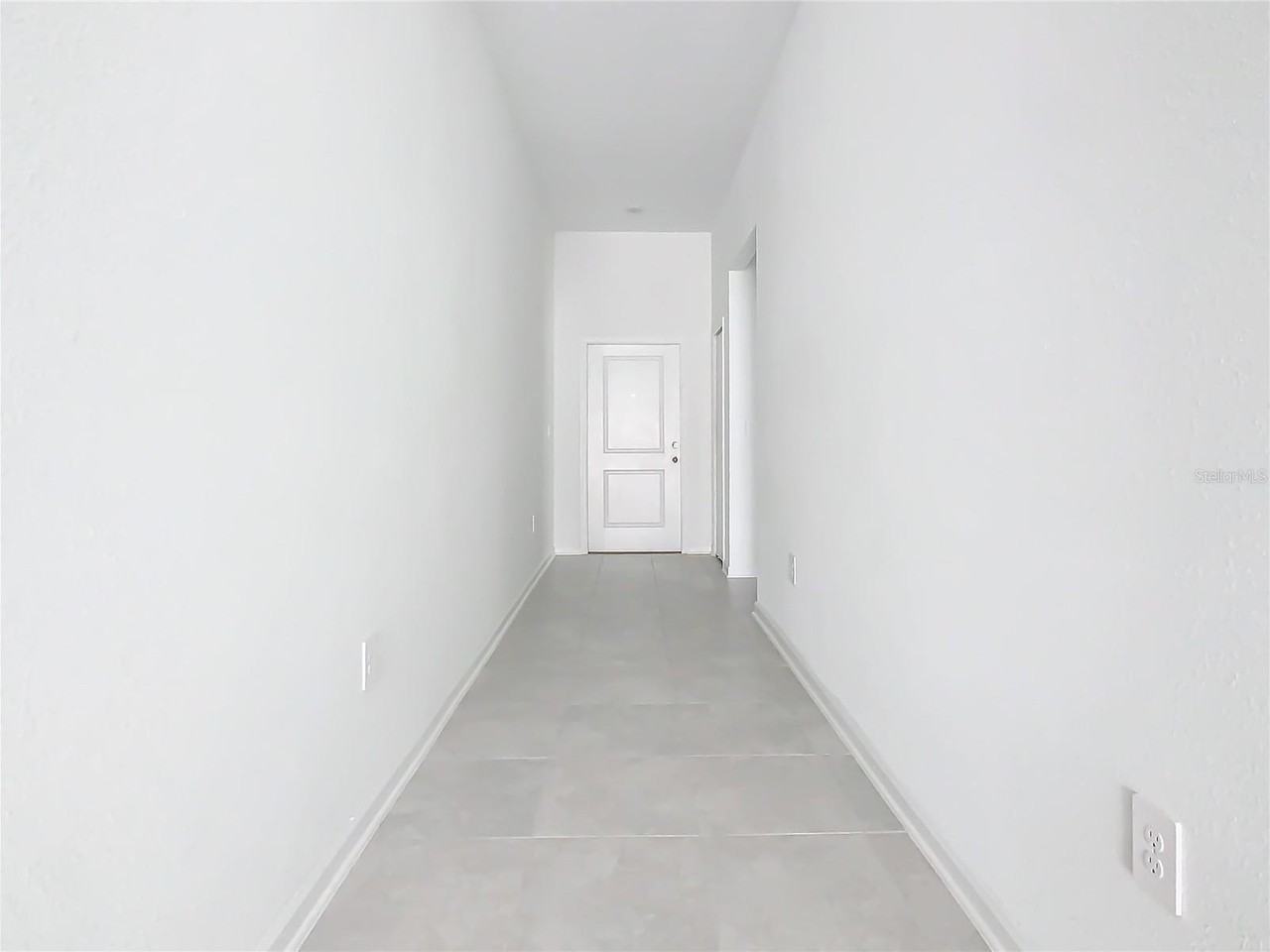 421 Sandbar Ln - Photo 5 of 24