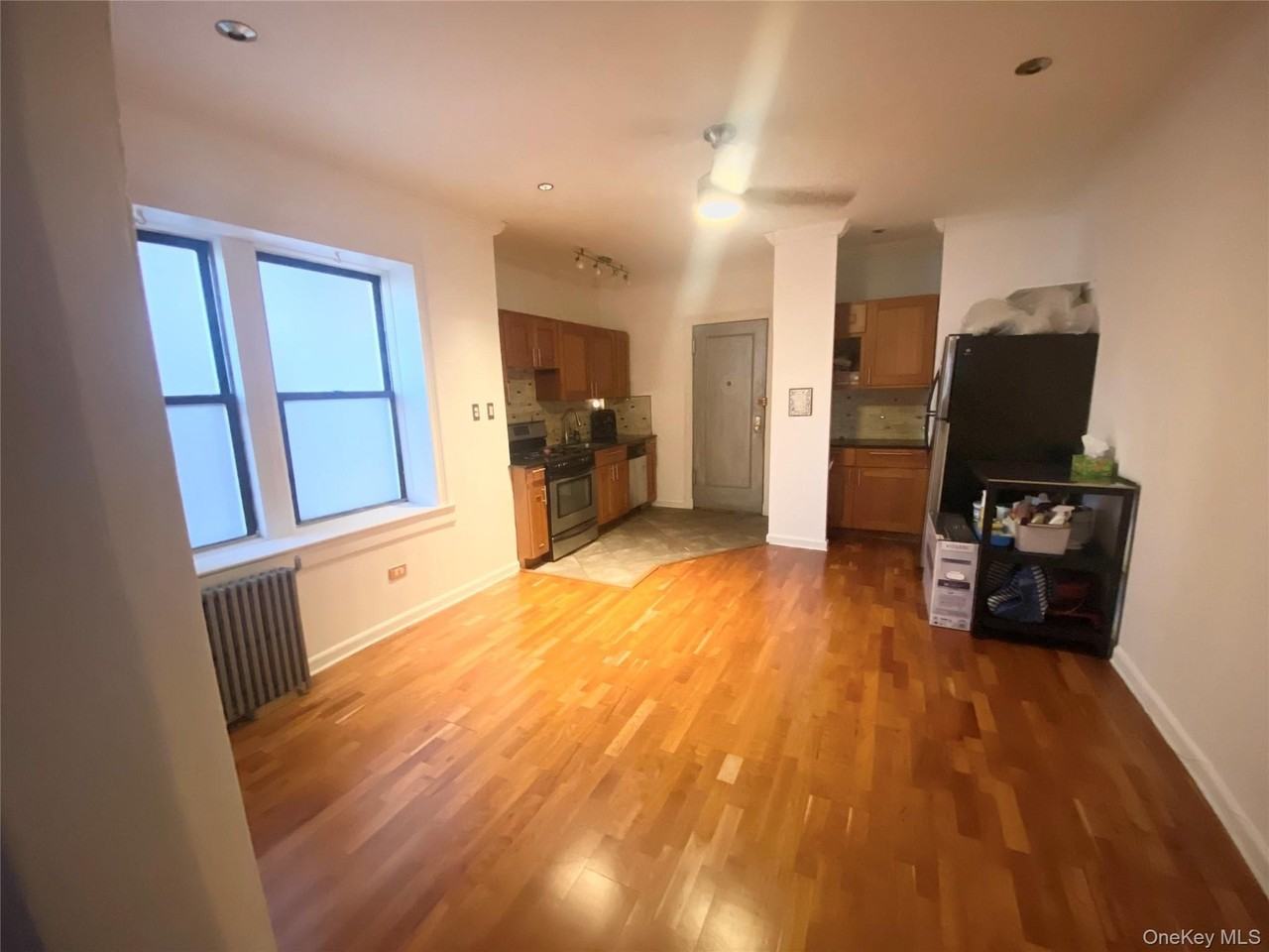 8216 34th Ave Apt 1h #1H - Photo 5 of 11