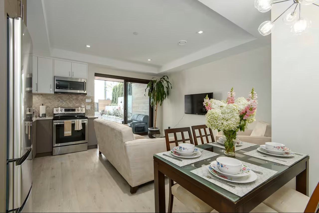 1515 Nelson Avenue #2 - Photo 6 of 17