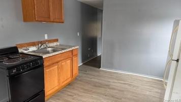 featured image of 278 Cold Spring Road #4