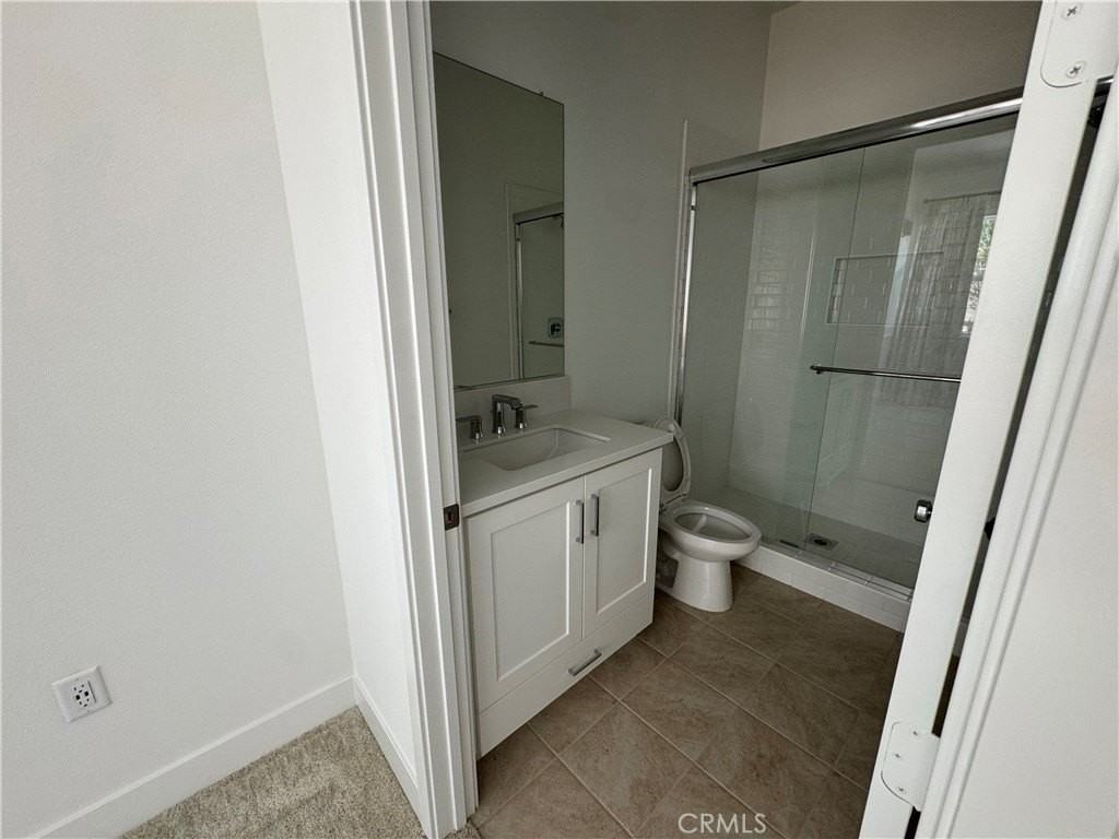 228 Knot - Photo 7 of 19