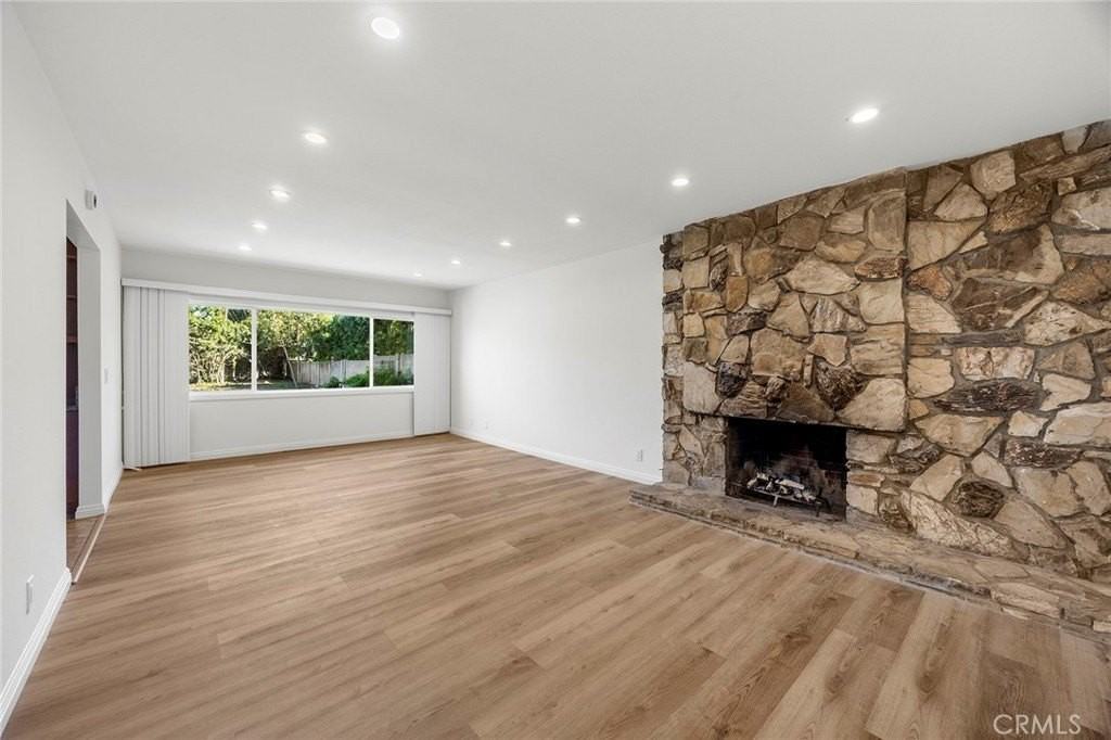 1431 Mauna Loa Rd - Photo 4 of 27