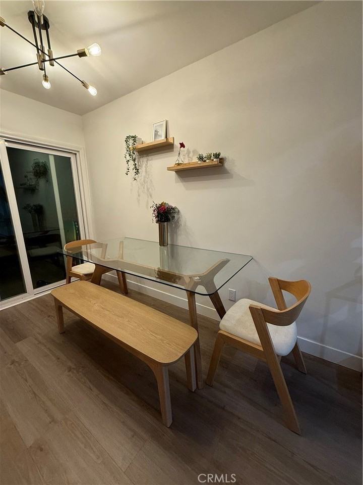 633 Grant St - Photo 5 of 19