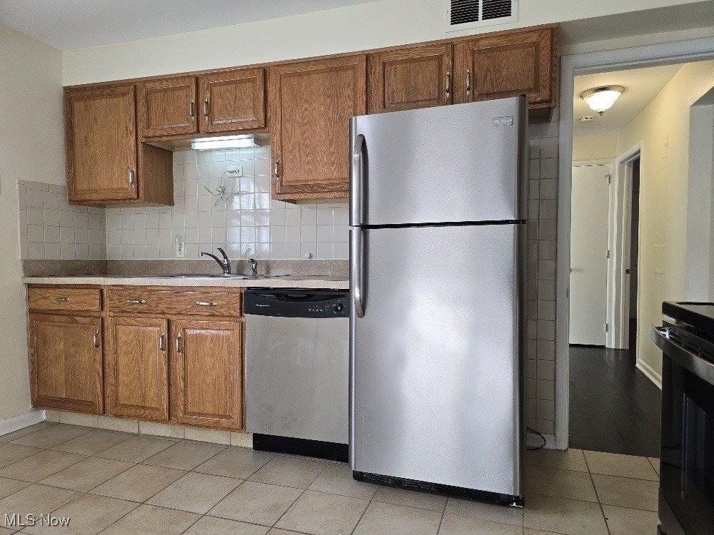 2314 Westmoor Rd #1 - Photo 4 of 28