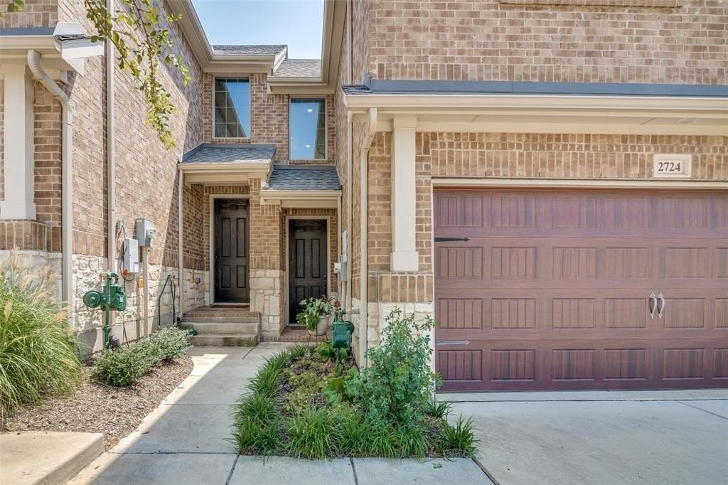 2724 Splendor Ln - Photo 2 of 25