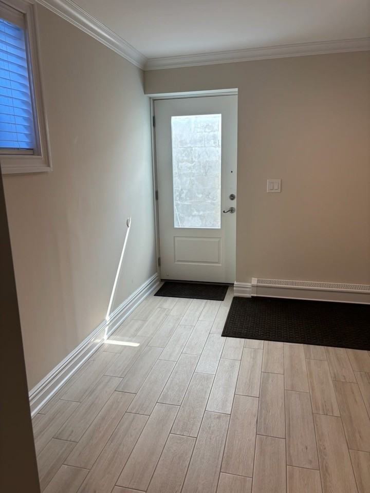 11733 0 undisclosed - Photo 3 of 11