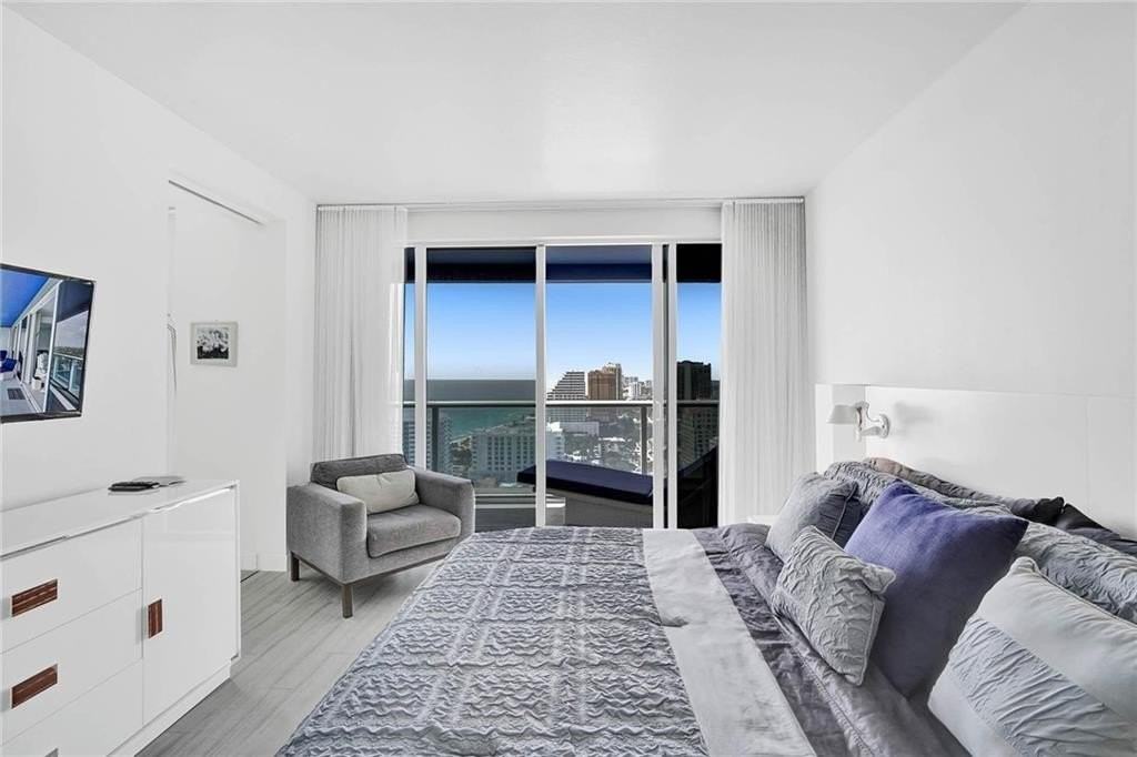 3101 Bayshore Dr #2407 - Photo 4 of 50