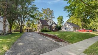 828 15th St Sw - Photo 1 of 1