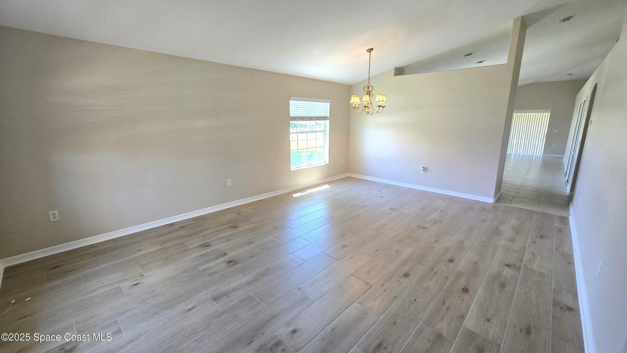 3132 Siderwheel Dr - Photo 3 of 25