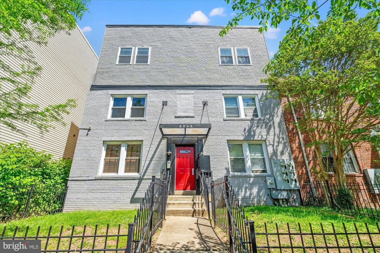 1241 18th St Ne Apt 3 #3