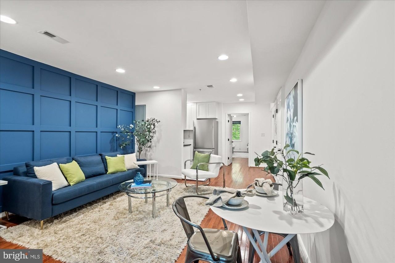 1241 18th St Ne Apt 5 #5 - Photo 4 of 17