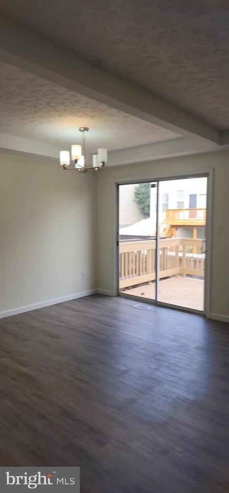 2710 Claybrooke Dr - Photo 4 of 12