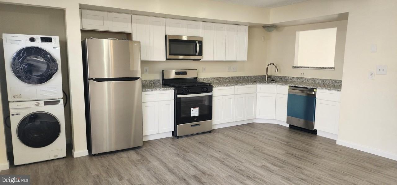 2710 Claybrooke Dr - Photo 5 of 12