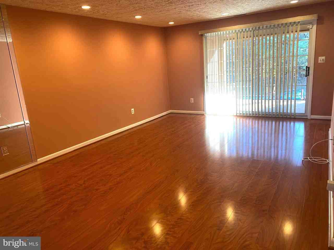 2109-B Woodbox Ln Unit 2109b #2109B - Photo 5 of 26