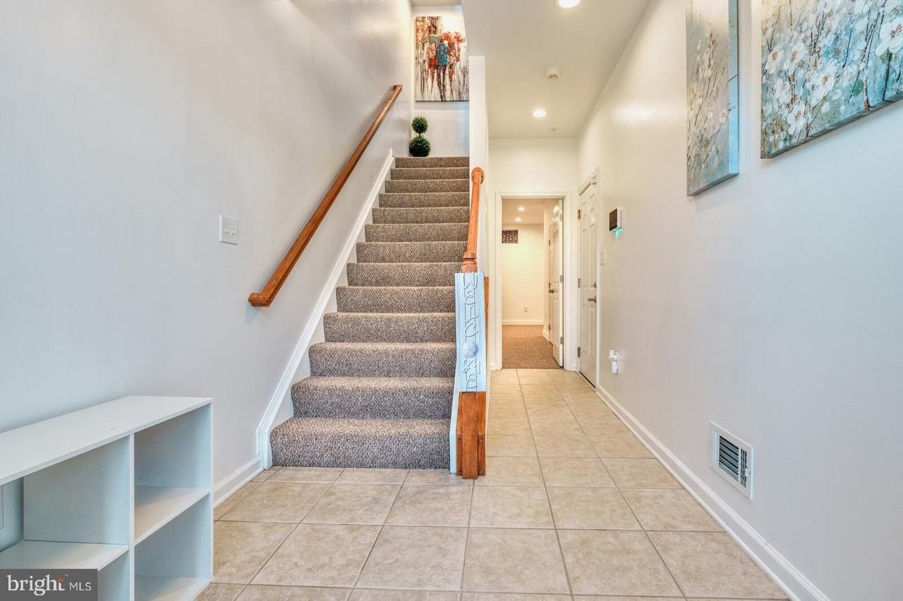 134 Riverwatch Dr - Photo 7 of 38